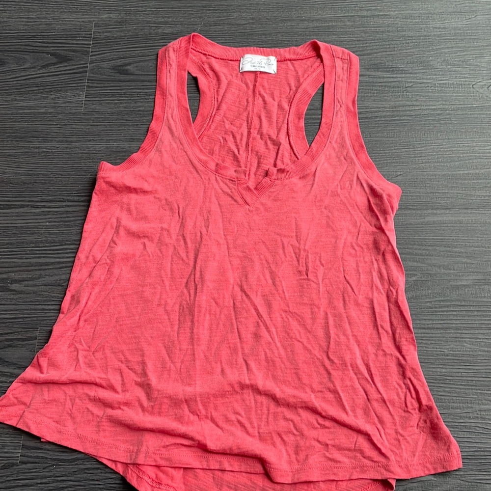 Feel the piece tank top